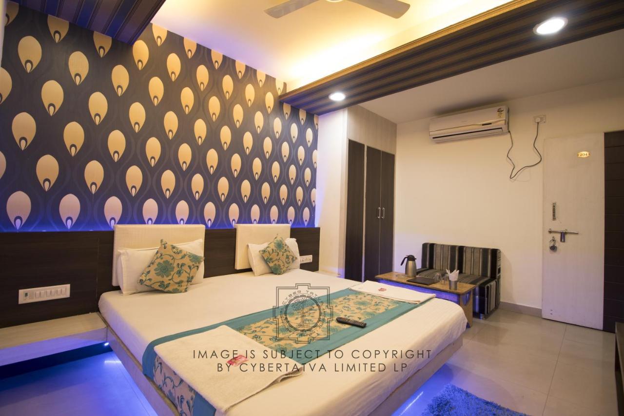 Hotel Maa Ganga Palace Бхопал Экстерьер фото