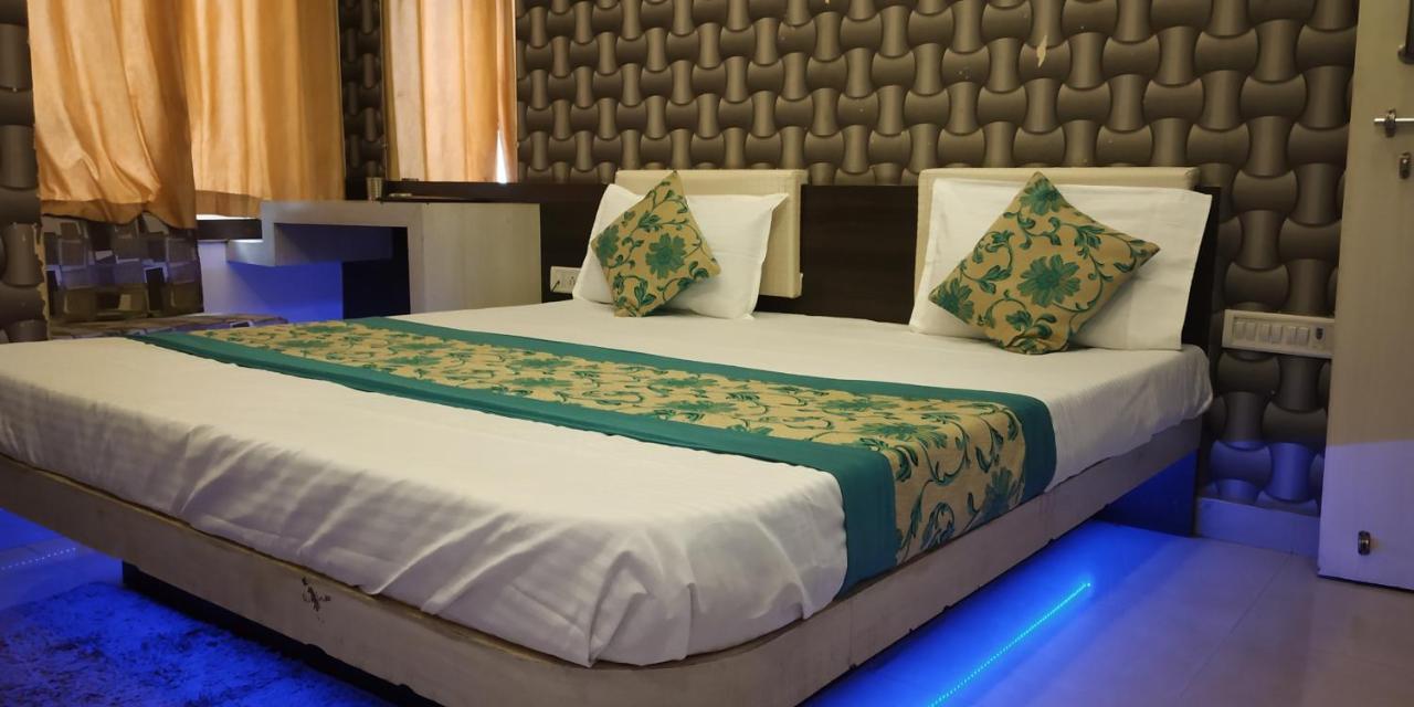 Hotel Maa Ganga Palace Бхопал Экстерьер фото